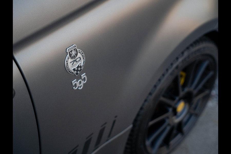 Abarth 595C Competizione 180PK / Carbon / Xenon / Koni / Brembo / Monza