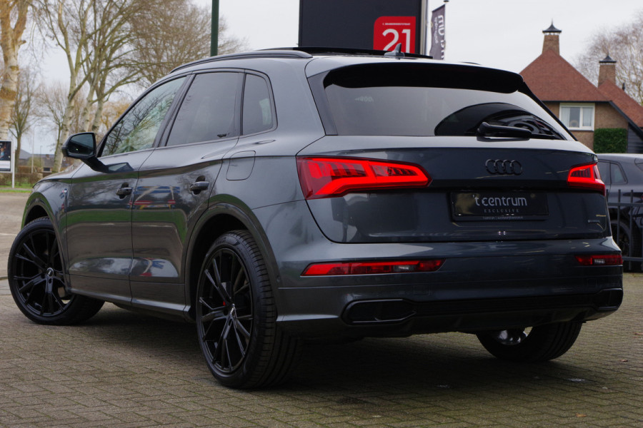 Audi Q5 55 TFSI e 367 PK Quattro Competition, Luchtvering, Trekhaak, Panoramadak, 360 Camera, B&O Sound