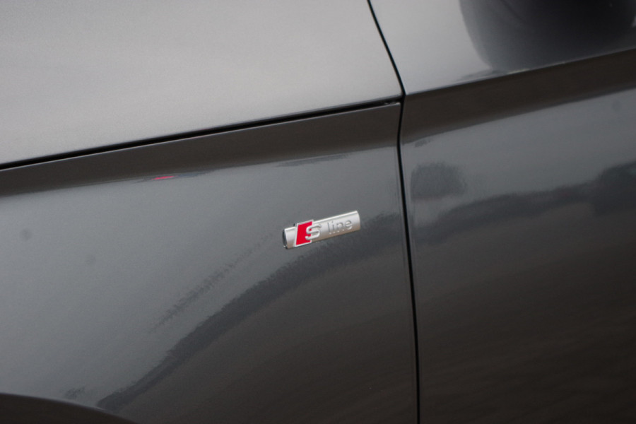 Audi Q5 55 TFSI e 367 PK Quattro Competition, Luchtvering, Trekhaak, Panoramadak, 360 Camera, B&O Sound