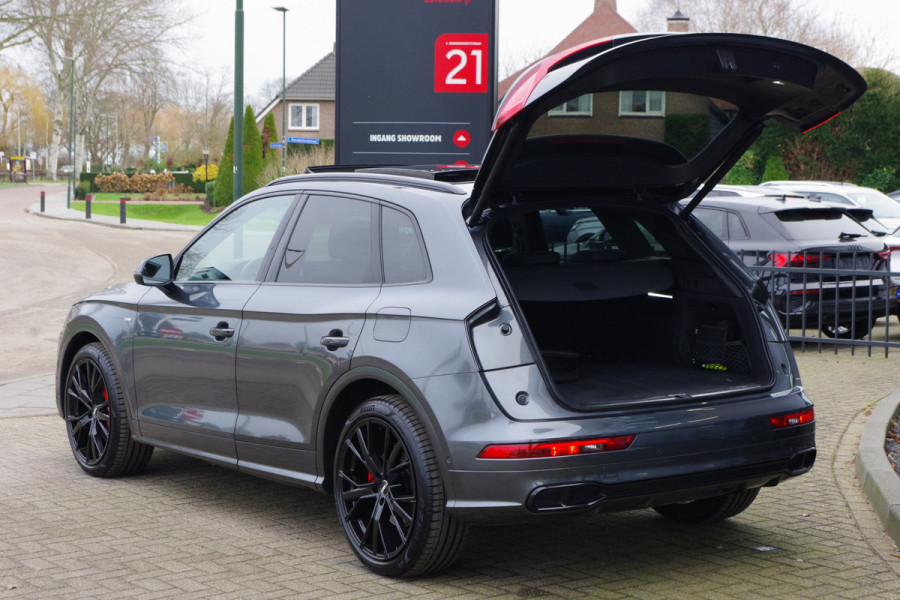 Audi Q5 55 TFSI e 367 PK Quattro Competition, Luchtvering, Trekhaak, Panoramadak, 360 Camera, B&O Sound