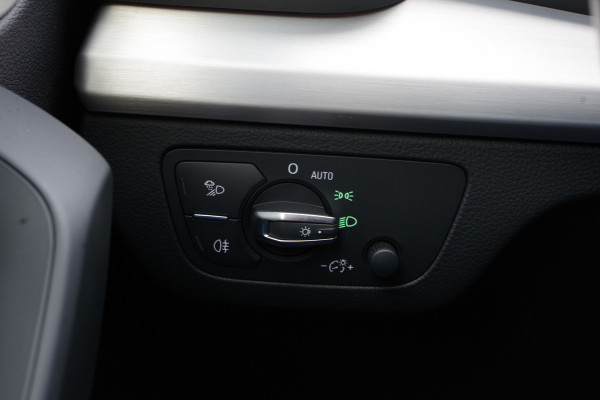 Audi Q5 55 TFSI e 367 PK Quattro Competition, Luchtvering, Trekhaak, Panoramadak, 360 Camera, B&O Sound