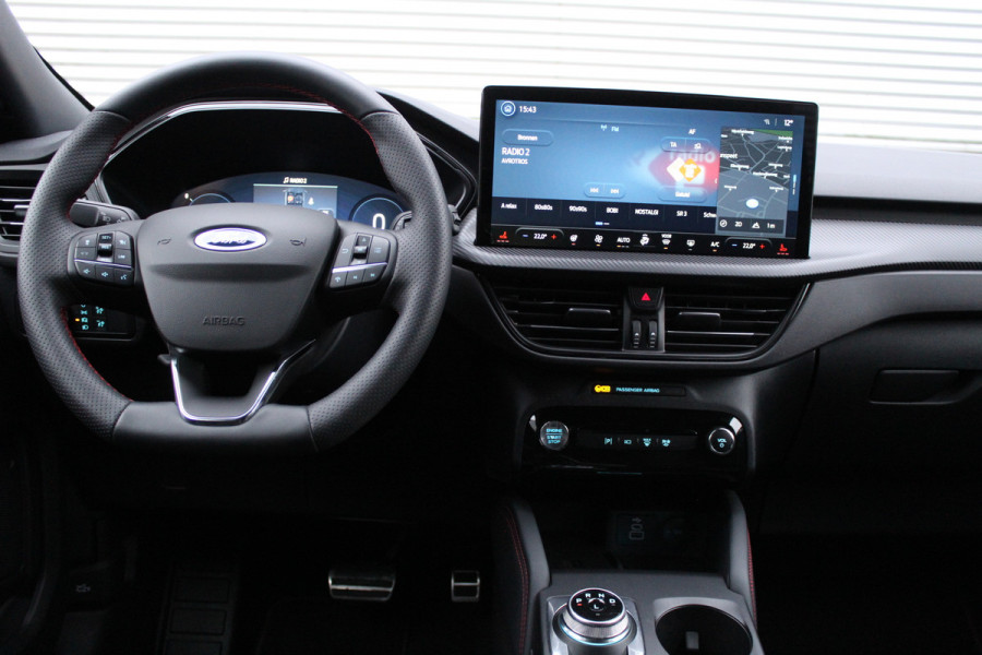 Ford Kuga 2.5 PHEV ST-Line X | Panoramadak | Trekhaak | BLIS | B&O | Full Options