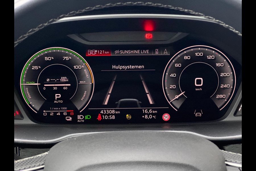 Audi Q3 Sportback 45 TFSI e S Edition Pano/Keyless/Blindspot/Matrix