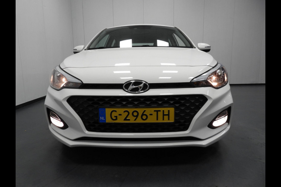 Hyundai i20 1.0 T-GDI 100PK Comfort NAVI/CAMERA/CLIMA/TREKH!
