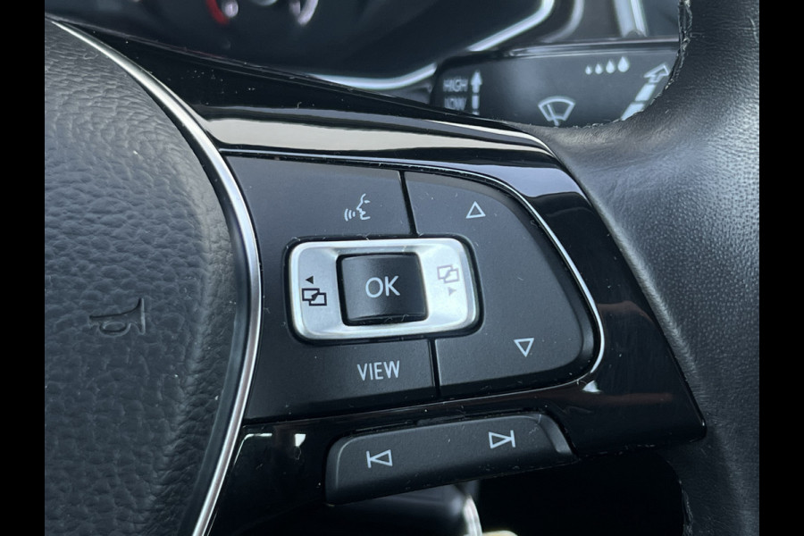 Volkswagen T-Roc 1.0 TSI Style | Carplay | ACC | Climate | Stoelverwarming