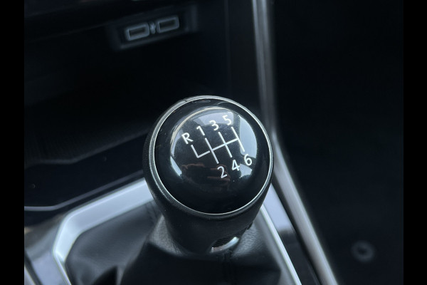 Volkswagen T-Roc 1.0 TSI Style | Carplay | ACC | Climate | Stoelverwarming