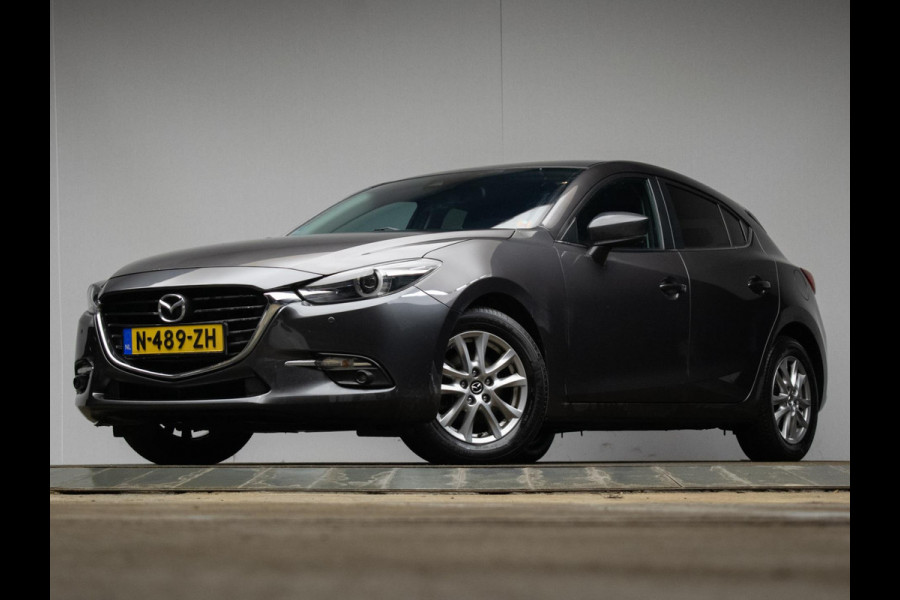 Mazda 3 2.0 SkyActiv-G 120 SkyLease+ Sport (NAVI,CLIMATE,CRUISE,PDC,STOEL/STUUR VERWARMING,GETINT,XENON,SPORTSTOELEN,LM VELGEN)