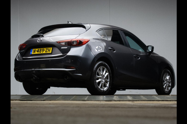 Mazda 3 2.0 SkyActiv-G 120 SkyLease+ Sport (NAVI,CLIMATE,CRUISE,PDC,STOEL/STUUR VERWARMING,GETINT,XENON,SPORTSTOELEN,LM VELGEN)