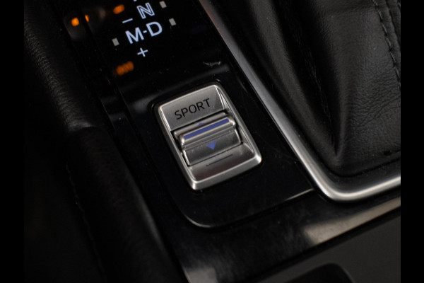 Mazda 3 2.0 SkyActiv-G 120 SkyLease+ Sport (NAVI,CLIMATE,CRUISE,PDC,STOEL/STUUR VERWARMING,GETINT,XENON,SPORTSTOELEN,LM VELGEN)