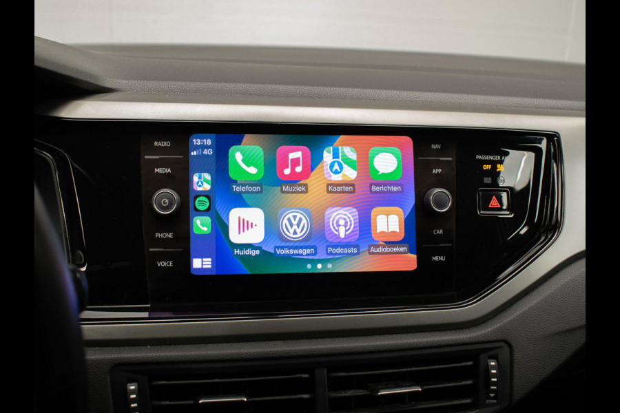 Volkswagen Polo 1.6 TDI Sport (APPLE CARPLAY,NAVI,ADAPTIVE CRUISE,DAB,ELEKTRISCH PAKKET,SPORTSTOELEN,NETTE STAAT)