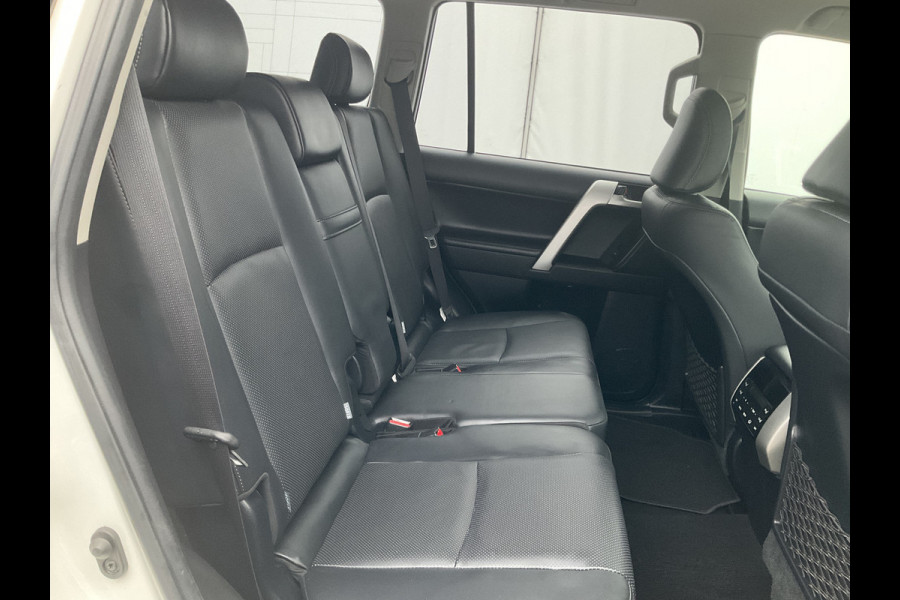 Toyota Land Cruiser 5-Pers 2.8 D-4D Professional 5p. 360° Leer Stoelverw+koel Trekhaak (3000kg)