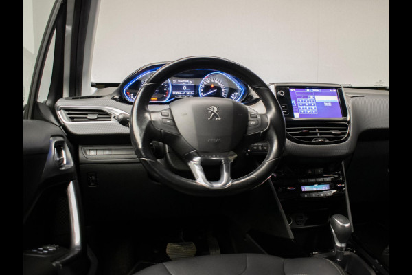 Peugeot 2008 1.2 PureTech Allure Sport (NAVI,CLIMATE,CRUISE,CAMERA,PDC,GRIP CONTROL,ELEKTRISCH PAKKET,SPORTSTOELEN,LM VELGEN)