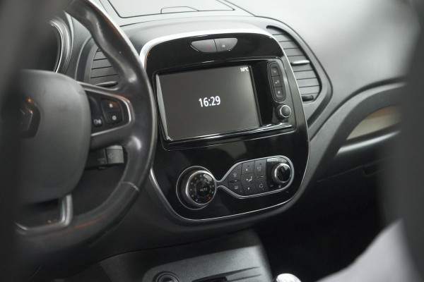 Renault Captur TCe 90 Intens | Camera | Dodehoekdetectie | Navigatie | Parkeersensoren
