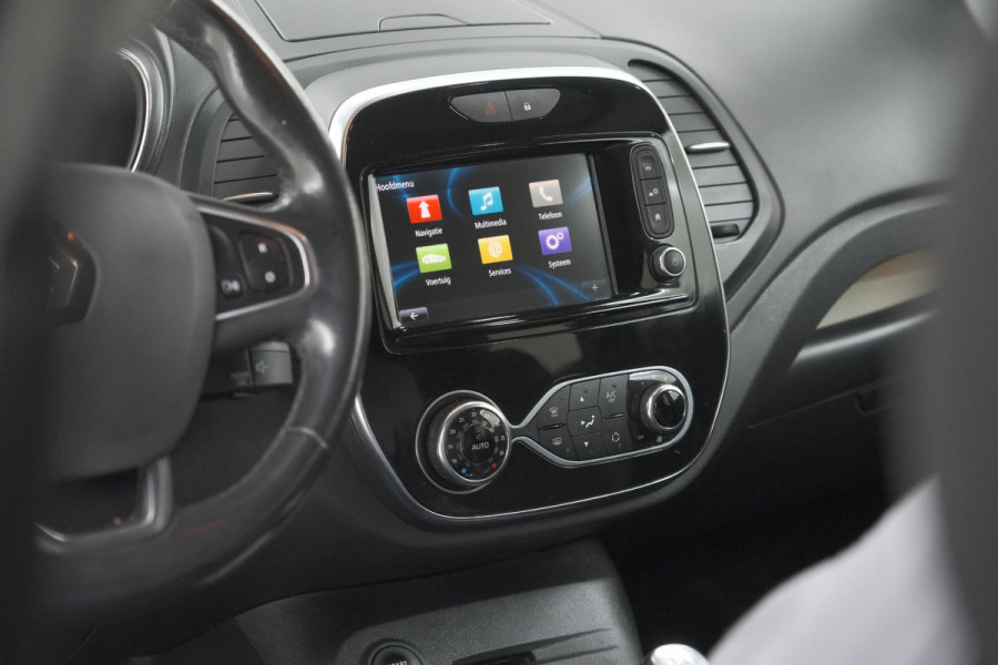 Renault Captur TCe 90 Intens | Camera | Dodehoekdetectie | Navigatie | Parkeersensoren