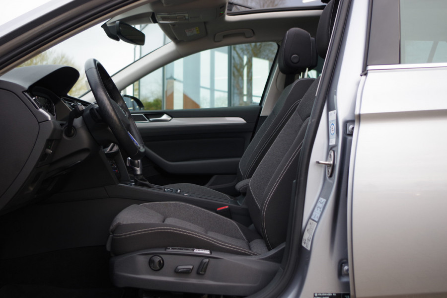 Volkswagen Passat Variant 1.4 TSI PHEV GTE 218 PK Business, Elek. Trekhaak, Panoramadak, Memory, Matrix LED, Winterpakket