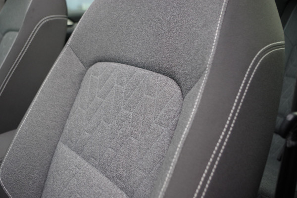 Volkswagen Passat Variant 1.4 TSI PHEV GTE 218 PK Business, Elek. Trekhaak, Panoramadak, Memory, Matrix LED, Winterpakket