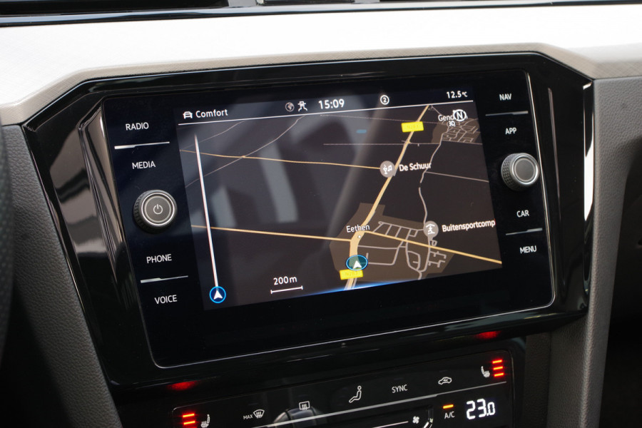 Volkswagen Passat Variant 1.4 TSI PHEV GTE 218 PK Business, Elek. Trekhaak, Panoramadak, Memory, Matrix LED, Winterpakket