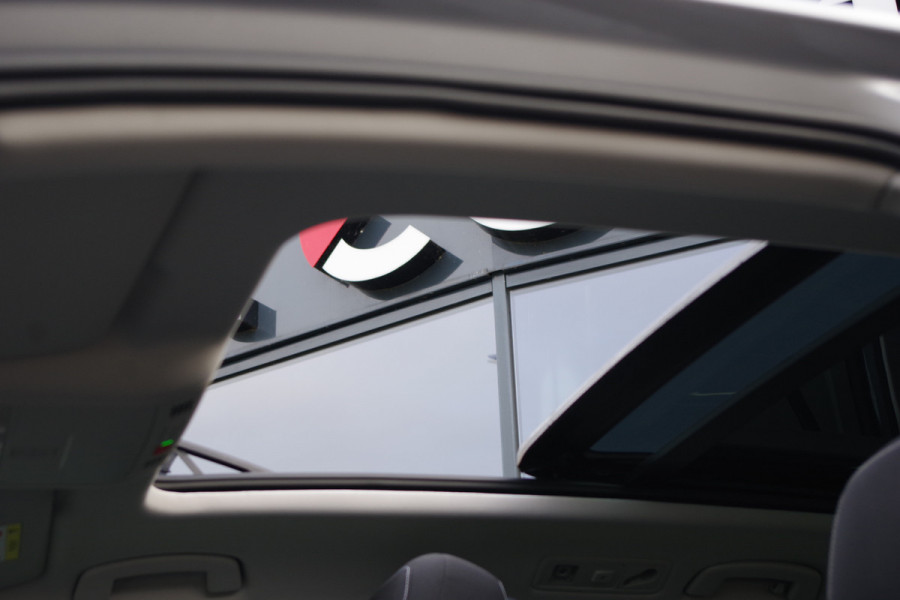 Volkswagen Passat Variant 1.4 TSI PHEV GTE 218 PK Business, Elek. Trekhaak, Panoramadak, Memory, Matrix LED, Winterpakket