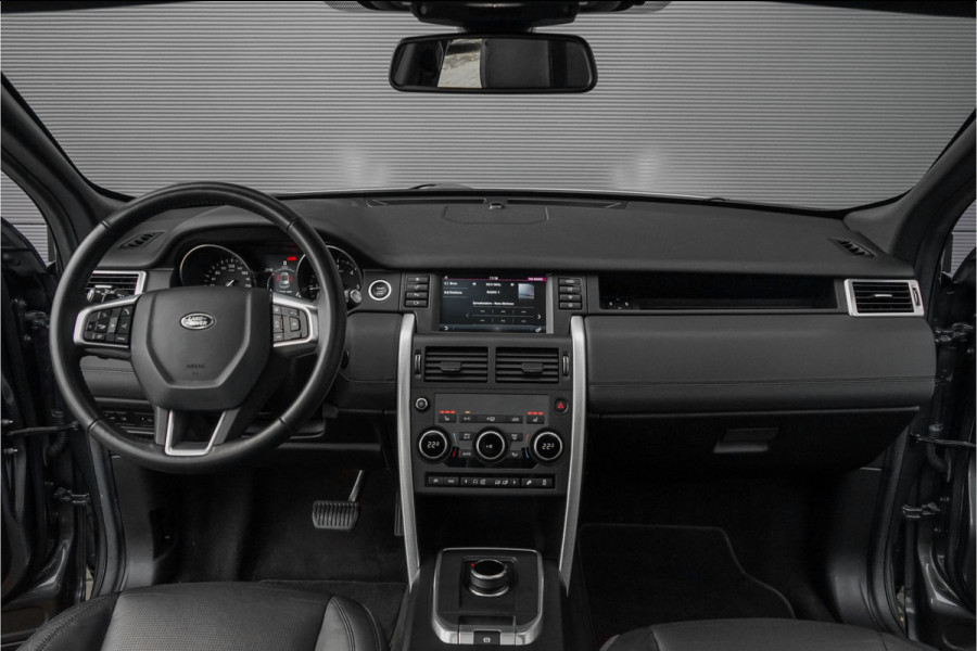 Land Rover Discovery Sport 2.0 TD4 SE Camera Leder Pano 18" Ori NL 45.000KM