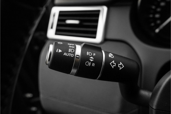 Land Rover Discovery Sport 2.0 TD4 SE Camera Leder Pano 18" Ori NL 45.000KM