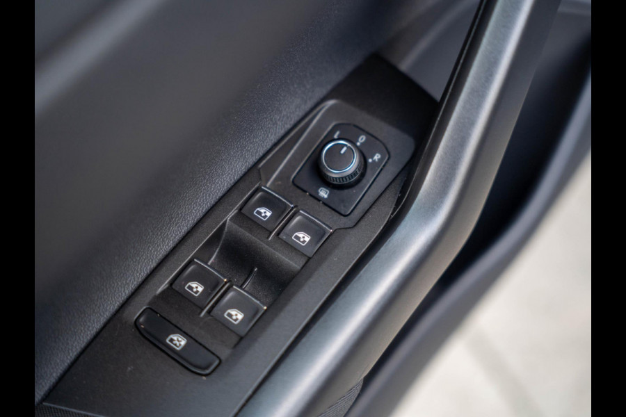 Volkswagen Polo 1.0 TSI DSG Comfortline Business / Adaptive cruise / Carplay / DAB