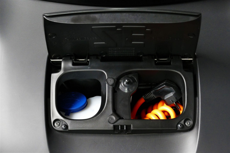 Renault Twizy URBAN 80 INCL ACCU. 4122 KM PDC RUITVERW. SWICHBLADE