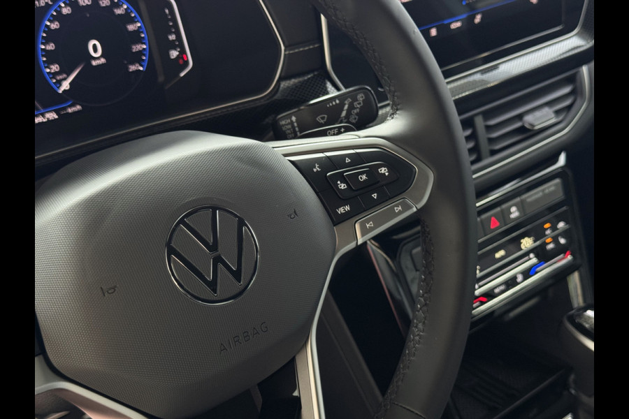Volkswagen T-Cross ✅NIEUWE AUTO✅ TSI 115PK R-LINE EDITION TREKHAAK LED LMV IQ CAMERA STOELVERW ✅2025✅ "Volkswagen rijden begint bij Topautos.nl – 75 topmodellen direct op voorraad!"
