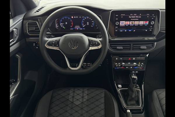 Volkswagen T-Cross ✅NIEUWE AUTO✅ TSI 115PK R-LINE EDITION TREKHAAK LED LMV IQ CAMERA STOELVERW ✅2025✅ "Volkswagen rijden begint bij Topautos.nl – 75 topmodellen direct op voorraad!"