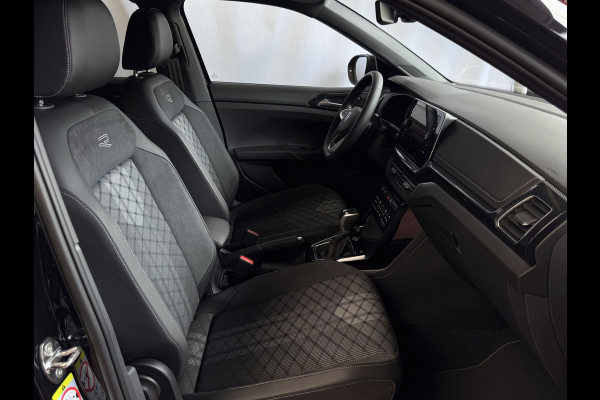Volkswagen T-Cross ✅NIEUWE AUTO✅ TSI 115PK R-LINE EDITION TREKHAAK LED LMV IQ CAMERA STOELVERW ✅2025✅ "Volkswagen rijden begint bij Topautos.nl – 75 topmodellen direct op voorraad!"