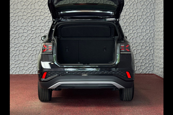 Volkswagen T-Cross ✅NIEUWE AUTO✅ TSI 115PK R-LINE EDITION TREKHAAK LED LMV IQ CAMERA STOELVERW ✅2025✅ "Volkswagen rijden begint bij Topautos.nl – 75 topmodellen direct op voorraad!"