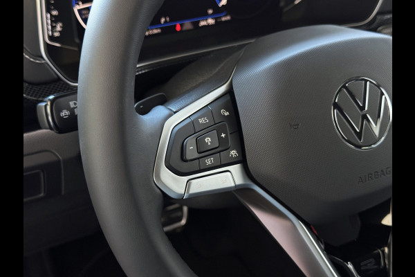 Volkswagen T-Cross 1.5 TSI 150PK R-LINE EDITION TREKHAAK LED 18''LMV IQ CAMERA STOELVERW BLINDSPOT. ✅2025✅ "Volkswagen rijden begint bij Topautos.nl – 75 topmodellen direct op voorraad!"