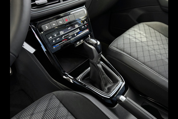 Volkswagen T-Cross 1.5 TSI 150PK R-LINE EDITION TREKHAAK LED 18''LMV IQ CAMERA STOELVERW BLINDSPOT. ✅2025✅ "Volkswagen rijden begint bij Topautos.nl – 75 topmodellen direct op voorraad!"