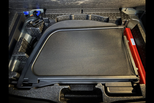 Volkswagen T-Roc Cabrio TSI VIR.COCKPIT CARPLAY NAVI IQ.LED STOEL/STUUR.VERW DAB ADAP.CRUISE 05/2024 ✅Top Auto's Wijchen✅ 170 Nieuwe en bijna nieuwe Auto's met : Benzine /  PHEV / Plug in hybrid / Hybrid / Mild hybrid / HEV /Keuze uit  R-Line / Style / Life etc