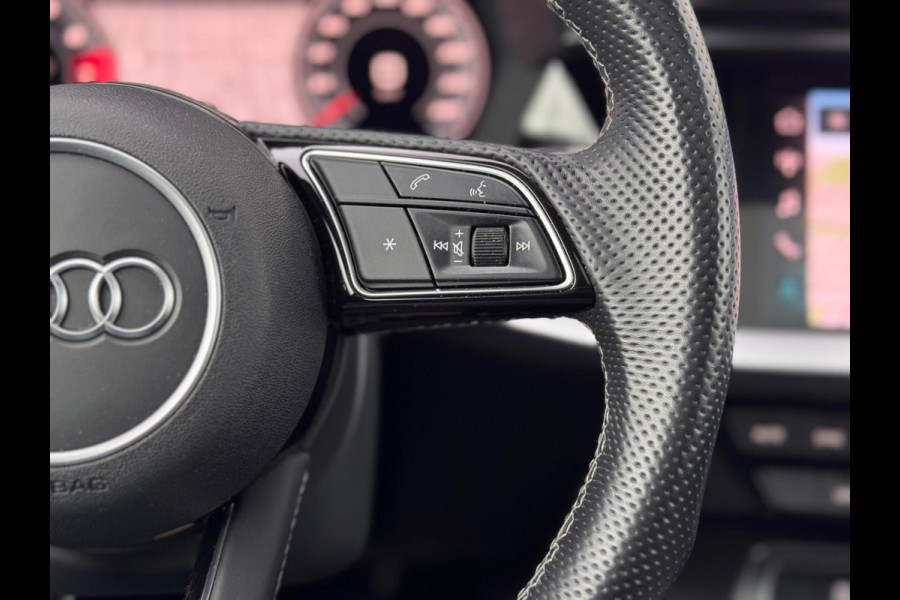 Audi A3 Sportback 35 TFSI S edition Pano/Matrix/Trekhaak/AppleCarPlay