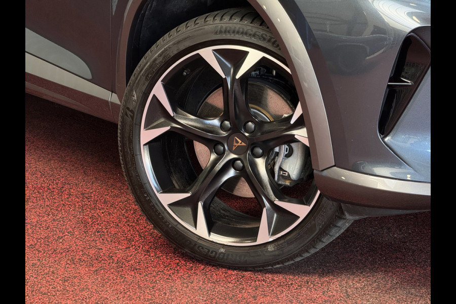 CUPRA Formentor 1.5 TSI 150 PK LED CARPLAY NAVI CAMERA ADAP.CRUISE STOEL/STUUR VERW. 05/2024