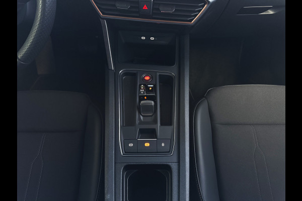 CUPRA Formentor 1.5 TSI 150 PK LED CARPLAY NAVI CAMERA ADAP.CRUISE STOEL/STUUR VERW. 05/2024