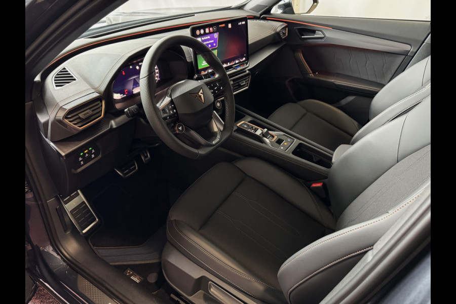 CUPRA Formentor 1.5 TSI 150 PK BENZINE CAMERA STOEL/STUUR ELEK.KLEP VERW. LED LEER CARPLAY ZWARTE.HEMEL 08/2024