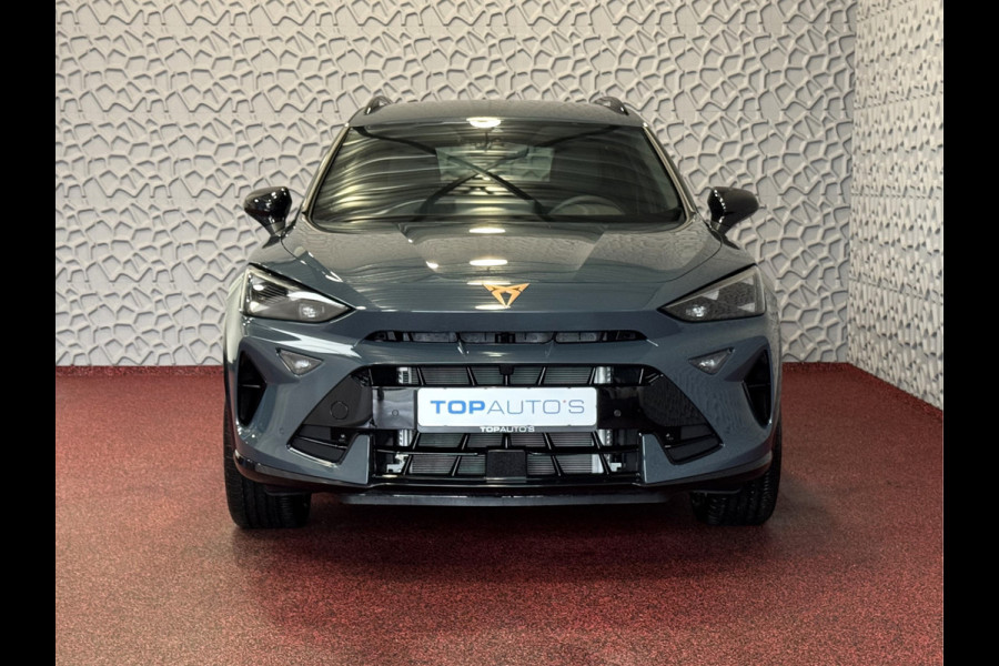 CUPRA Formentor 1.5 TSI 150 PK BENZINE CAMERA STOEL/STUUR ELEK.KLEP VERW. LED LEER CARPLAY ZWARTE.HEMEL 08/2024