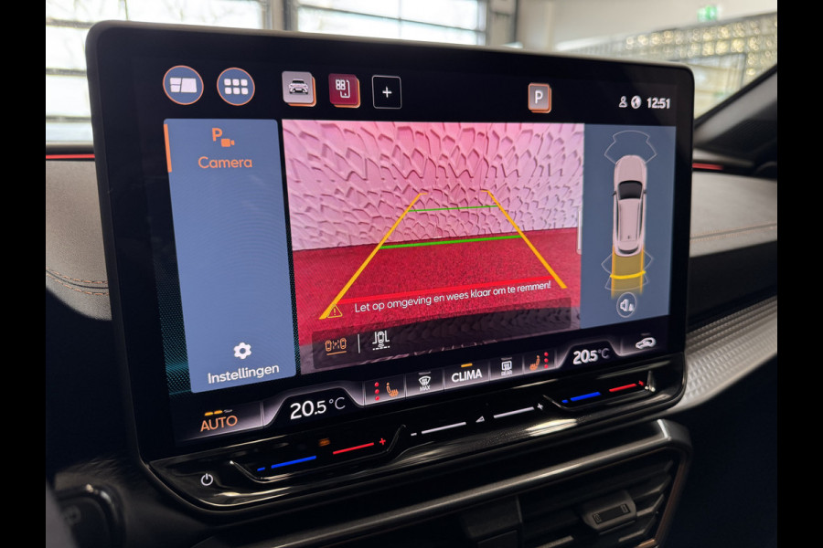 CUPRA Formentor 1.5 TSI 150 PK BENZINE CAMERA STOEL/STUUR ELEK.KLEP VERW. LED LEER CARPLAY ZWARTE.HEMEL 08/2024