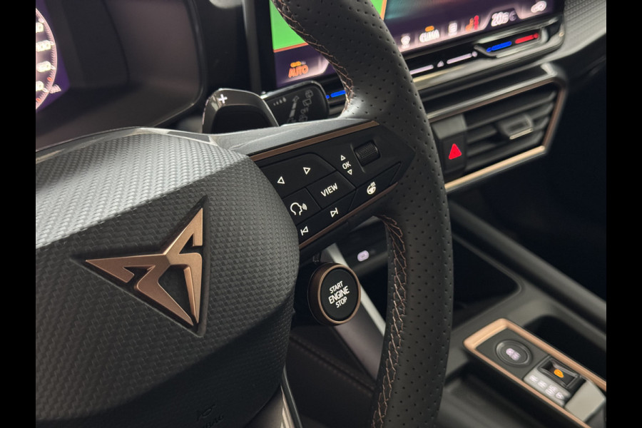 CUPRA Formentor 1.5 TSI 150 PK BENZINE CAMERA STOEL/STUUR ELEK.KLEP VERW. LED LEER CARPLAY ZWARTE.HEMEL 08/2024