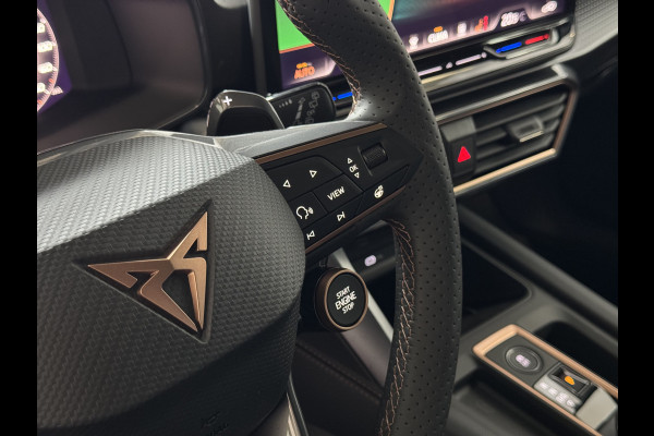 CUPRA Formentor 1.5 TSI 150 PK BENZINE CAMERA STOEL/STUUR ELEK.KLEP VERW. LED LEER CARPLAY ZWARTE.HEMEL 08/2024