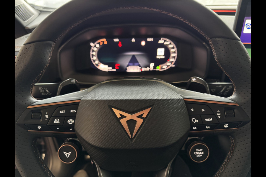 CUPRA Formentor 1.5 TSI 150 PK BENZINE CAMERA STOEL/STUUR ELEK.KLEP VERW. LED LEER CARPLAY ZWARTE.HEMEL 08/2024