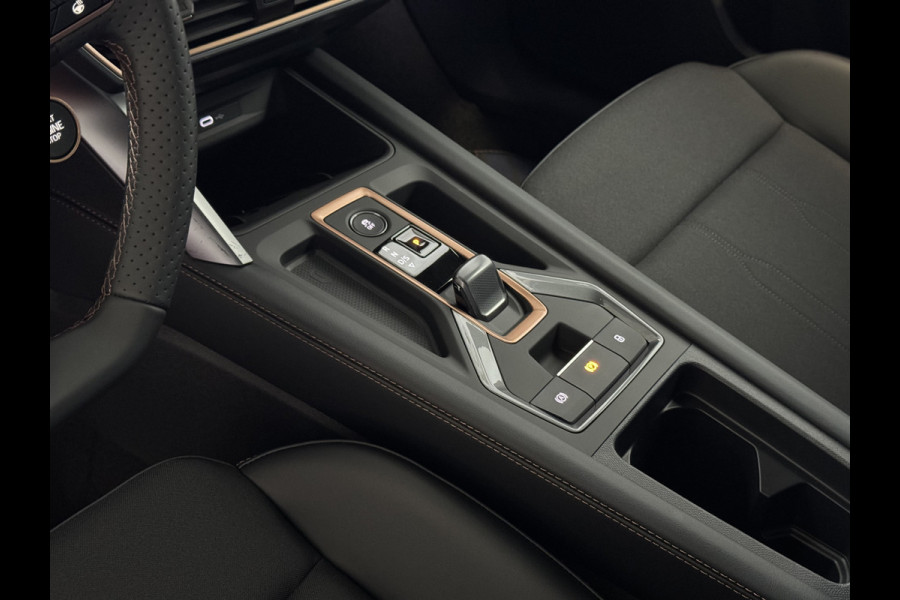 CUPRA Formentor 1.5 TSI 150 PK BENZINE CAMERA STOEL/STUUR ELEK.KLEP VERW. LED LEER CARPLAY ZWARTE.HEMEL 08/2024