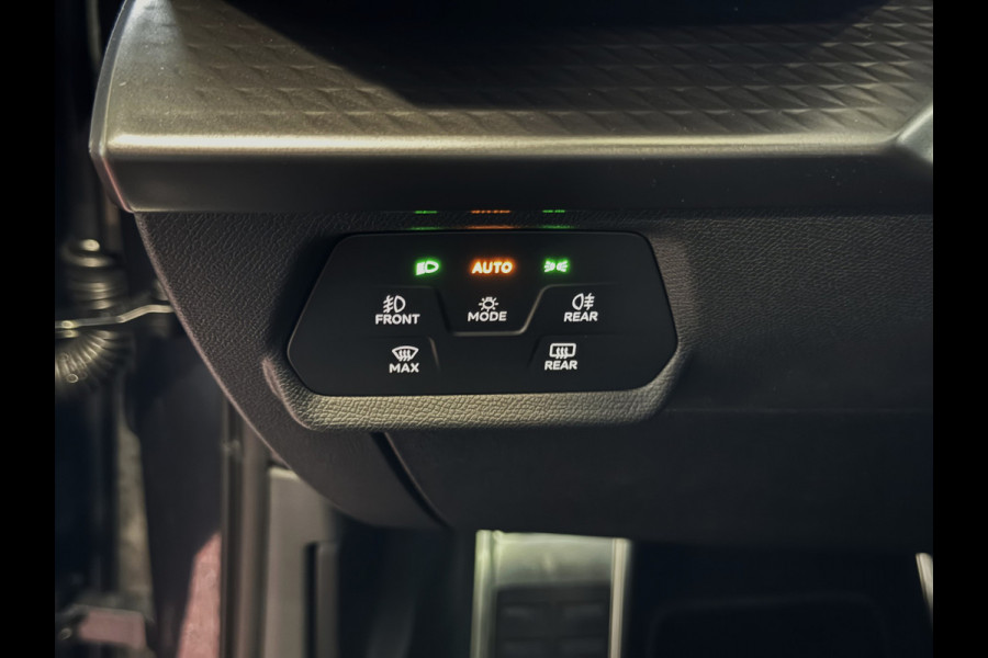 CUPRA Formentor 1.5 TSI 150 PK BENZINE CAMERA STOEL/STUUR ELEK.KLEP VERW. LED LEER CARPLAY ZWARTE.HEMEL 08/2024