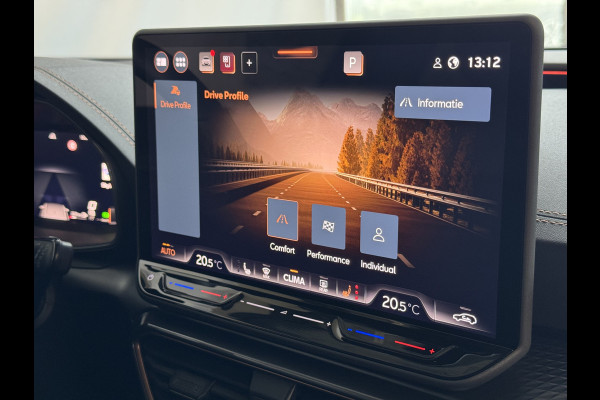 CUPRA Formentor 1.5 TSI 150 PK BENZINE CAMERA STOEL/STUUR ELEK.KLEP VERW. LED LEER CARPLAY ZWARTE.HEMEL 08/2024