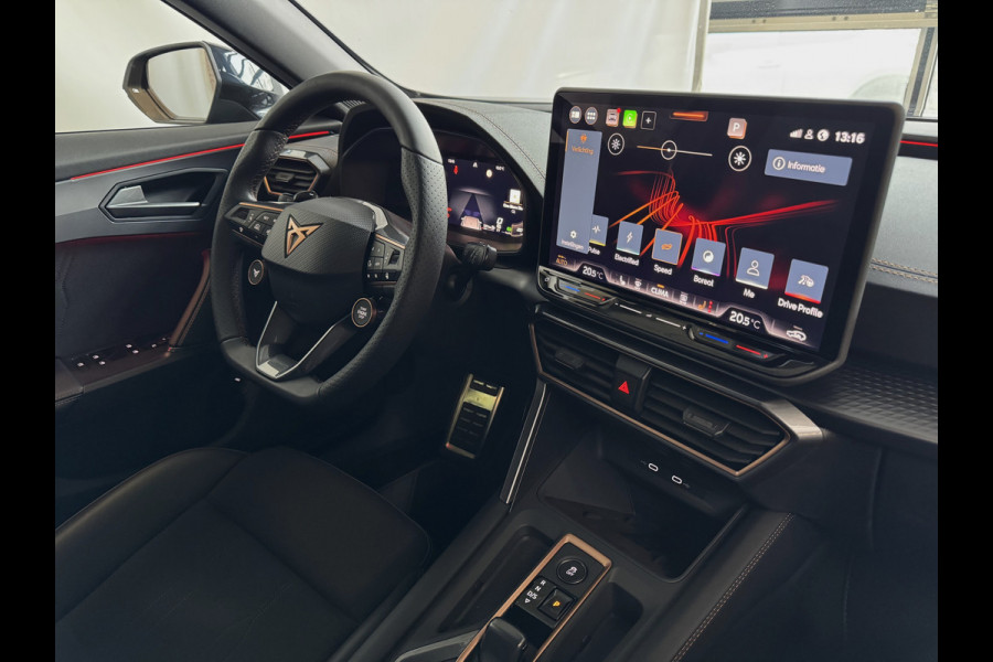 CUPRA Formentor 1.5 TSI 150 PK BENZINE CAMERA STOEL/STUUR ELEK.KLEP VERW. LED LEER CARPLAY ZWARTE.HEMEL 08/2024