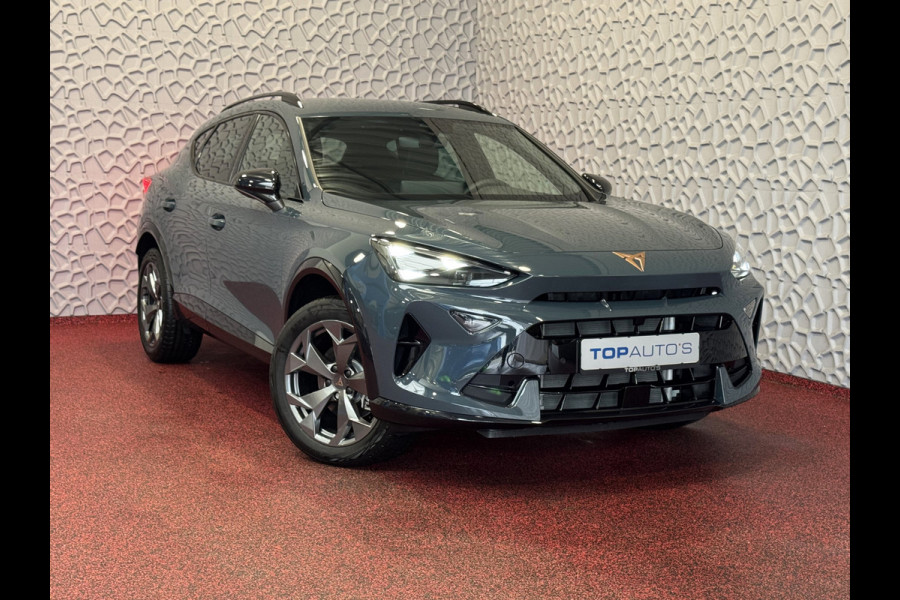 CUPRA Formentor 1.5 TSI 150 PK BENZINE CAMERA STOEL/STUUR ELEK.KLEP VERW. LED LEER CARPLAY ZWARTE.HEMEL 08/2024