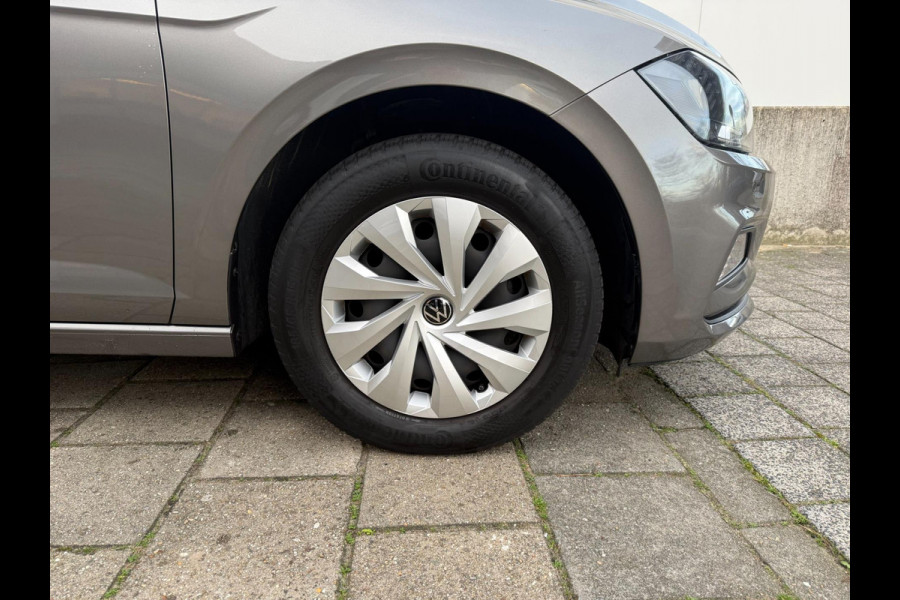 Volkswagen Polo 1.0 TSI Comfortline Business NAVI | CarPlay | Dealer onderhouden