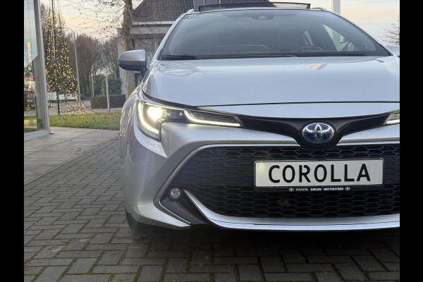 Toyota Corolla Touring Sports 2.0 Hybrid Premium | Panoramadak, JBL, Dodehoekherkenning, Parkeersensoren, Elektrische achterklep, 18 inch