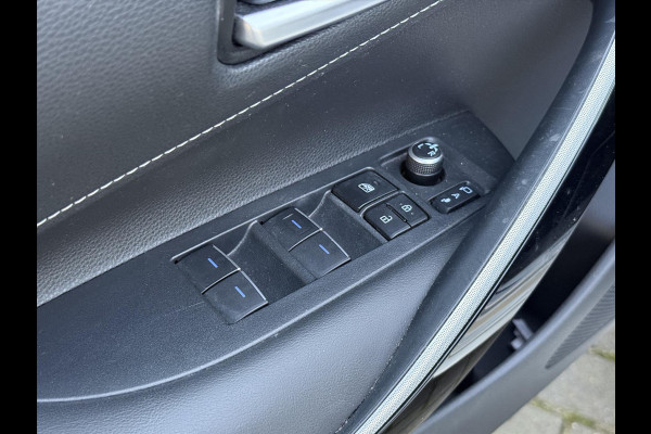 Toyota Corolla Touring Sports 2.0 Hybrid Premium | Panoramadak, JBL, Dodehoekherkenning, Parkeersensoren, Elektrische achterklep, 18 inch
